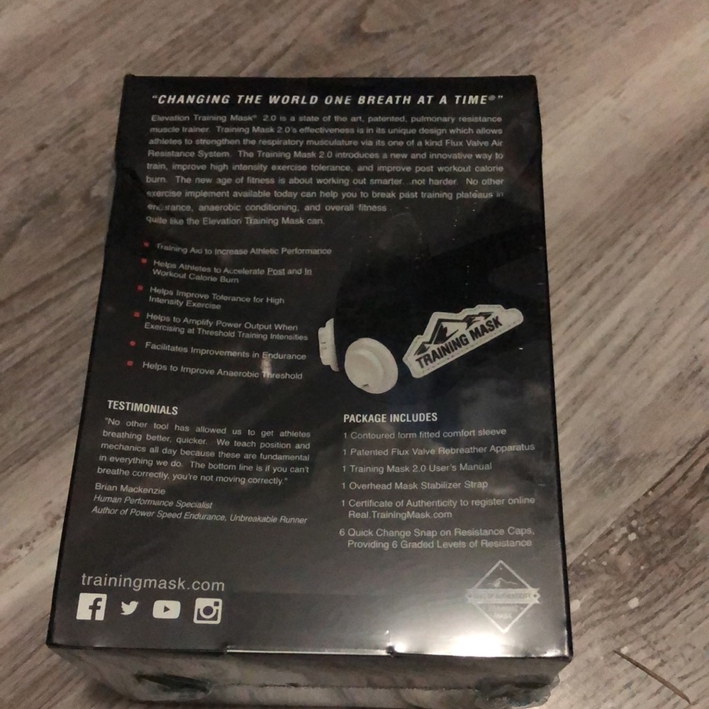 Elevation Training Mask 2.0 - Picture 3 of 4